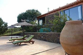 Imagen de los exteriores del Casa de Huéspedes Monte Da Bravura Green Resort. Foto 8