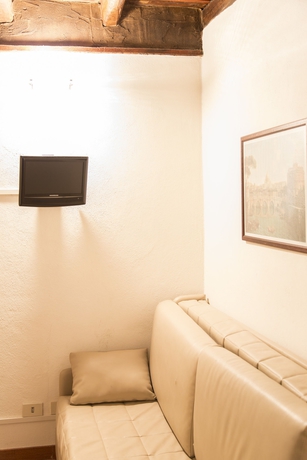 Imagen de los interiores del Casa de Huéspedes Navona Residenza de Charme, Plaza Navona. Foto 16