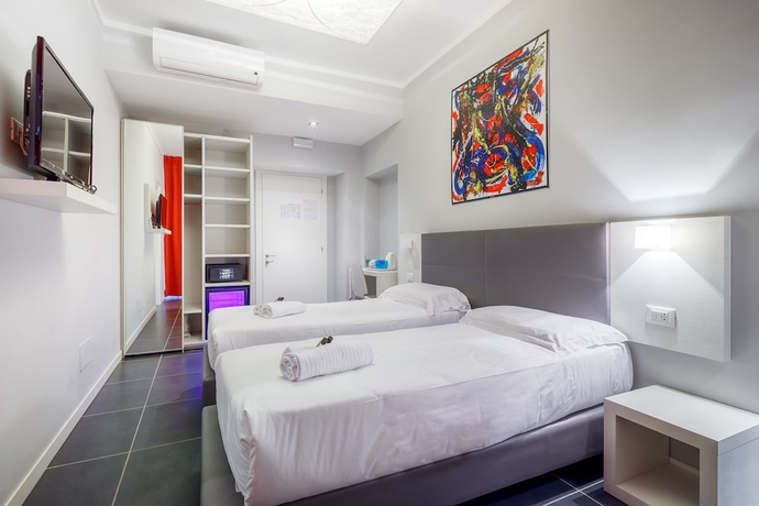 Imagen de la habitación del Casa de Huéspedes NearHome Smart Suites Guest House. Foto 16