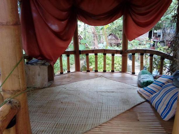 Imagen de los interiores del Casa de Huéspedes NewAlasKuliner and HomestayWatulumbung. Foto 6