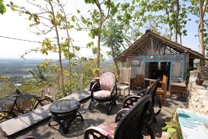 Imagen general del Casa de Huéspedes NewAlasKuliner and HomestayWatulumbung. Foto 1