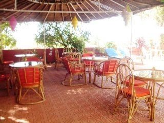 Imagen del bar/restaurante del Casa de Huéspedes Nifa. Foto 2