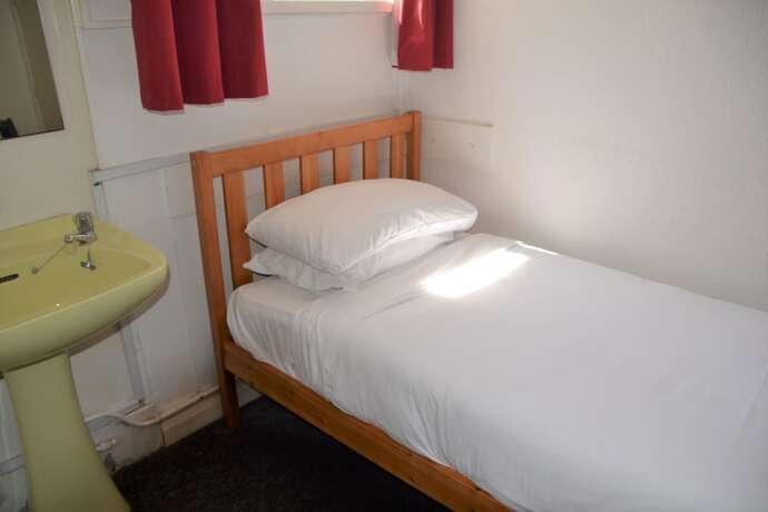 Imagen de la habitación del Casa de Huéspedes No 3 Georgian Shared House - By Clifton Short Lets. Foto 11