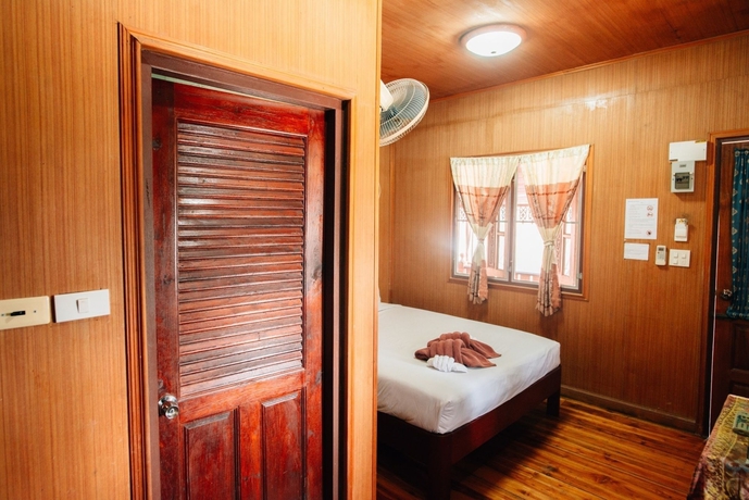 Imagen de la habitación del Casa de Huéspedes Noble Night Guesthouse Kanchanaburi. Foto 16