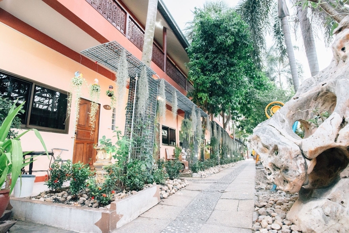 Imagen de la habitación del Casa de Huéspedes Noble Night Guesthouse Kanchanaburi. Foto 18