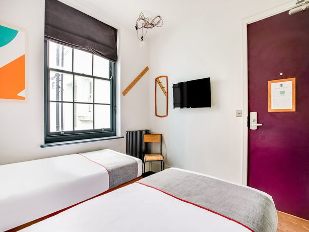 Imagen de la habitación del Casa de Huéspedes OYO Fab Guest House - SELF CHECK IN. Foto 8