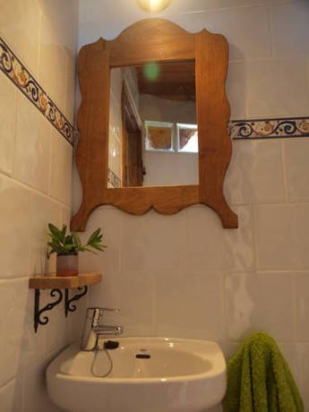 Imagen general del Casa de Huéspedes O&acute;porron. Foto 3