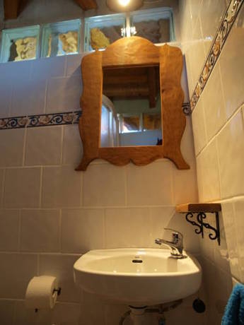 Imagen general del Casa de Huéspedes O&acute;porron. Foto 5