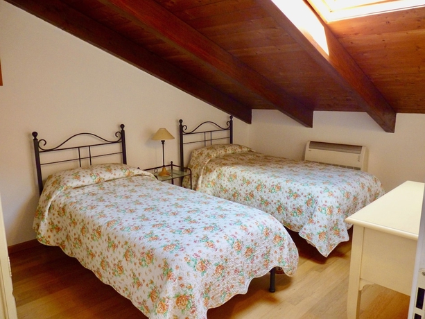Imagen de la habitación del Casa de Huéspedes Quart&eacute; Say&agrave;l. Foto 4
