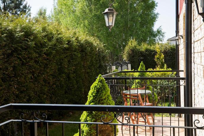 Imagen de los exteriores del Casa de Huéspedes Ramzes. Foto 7