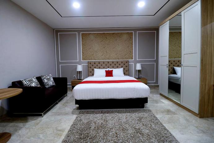Imagen de la habitación del Casa de Huéspedes Reddoorz Premium Near Rs Pondok Indah. Foto 16