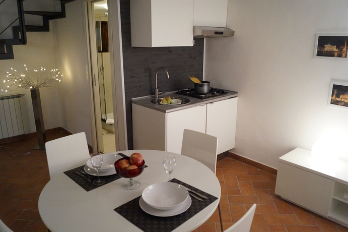 Imagen de los interiores del Casa de Huéspedes Relais Arco Della Pace. Foto 15