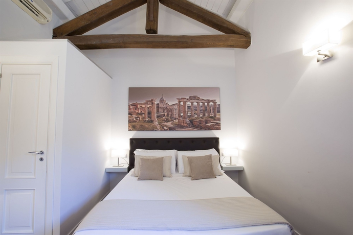 Imagen de la habitación del Casa de Huéspedes Relais Arco Della Pace. Foto 4