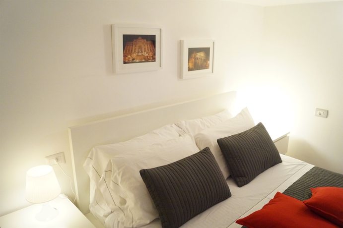 Imagen de la habitación del Casa de Huéspedes Relais Arco Della Pace. Foto 13