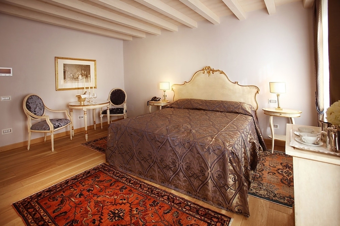 Imagen de la habitación del Casa de Huéspedes Relais Balcone Di Giulietta. Foto 7