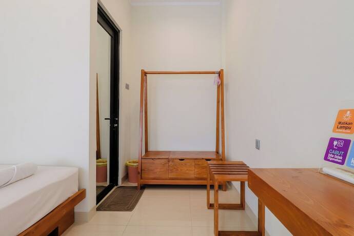 Imagen general del Casa de Huéspedes Roemah Kenari. Foto 6
