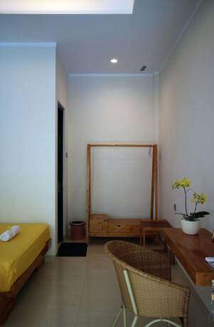 Imagen general del Casa de Huéspedes Roemah Kenari. Foto 7