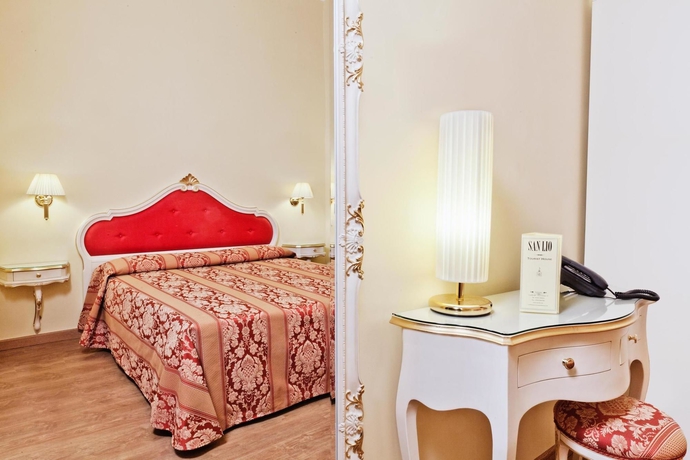 Imagen de los exteriores del Casa de Huéspedes San Lio Tourist House. Foto 10