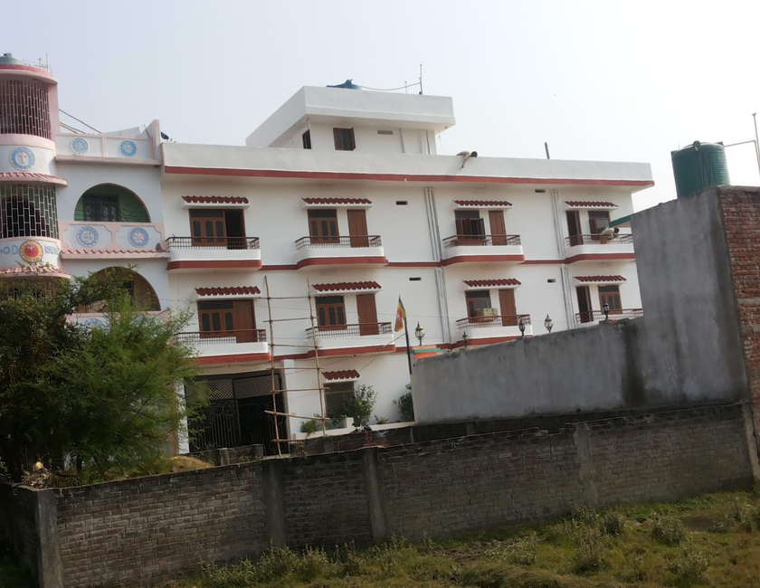 Imagen general del Casa de Huéspedes Suma, Bodhgaya. Foto 1