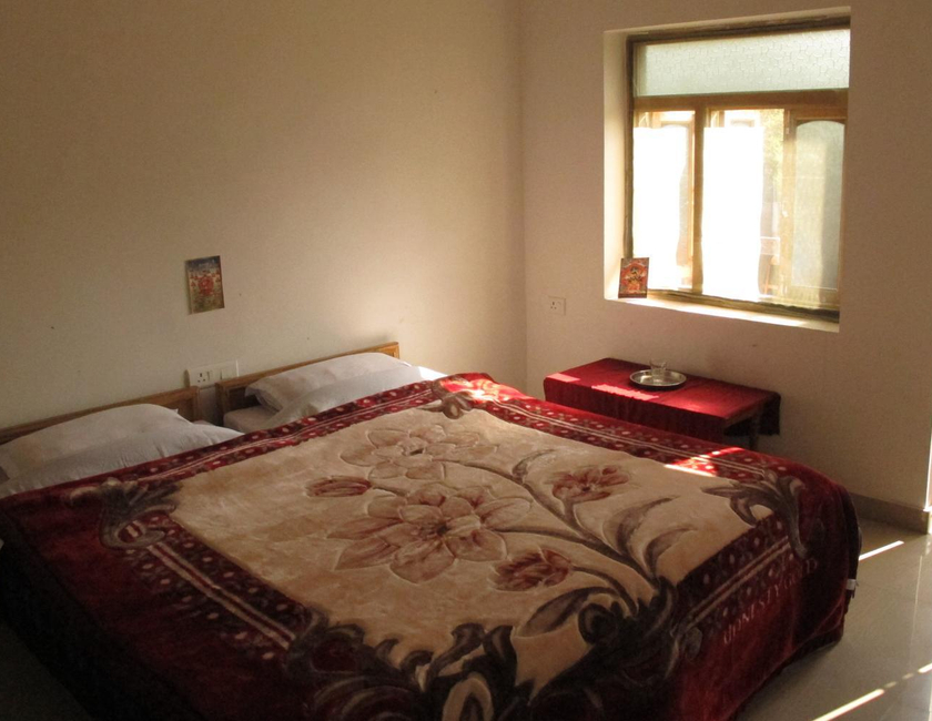 Imagen general del Casa de Huéspedes Suma, Bodhgaya. Foto 7