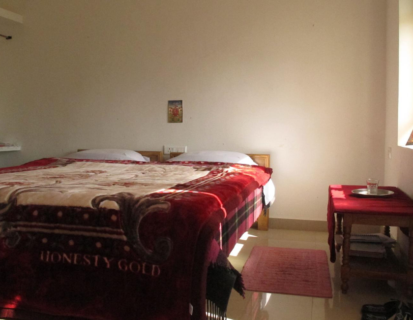 Imagen general del Casa de Huéspedes Suma, Bodhgaya. Foto 11