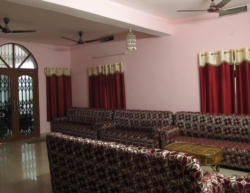 Imagen general del Casa de Huéspedes Suma, Bodhgaya. Foto 13