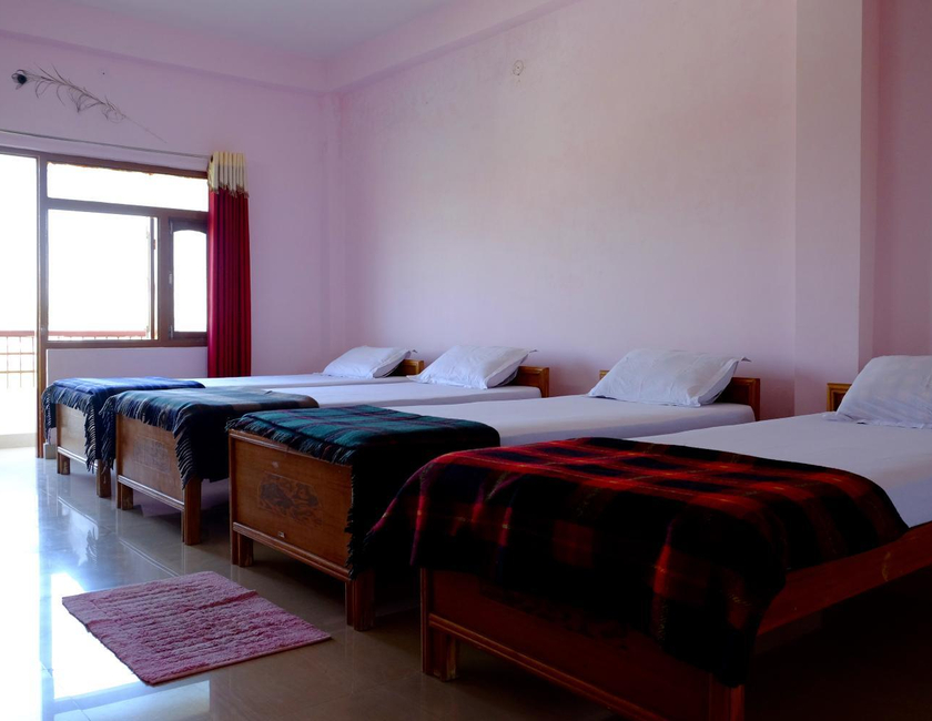 Imagen general del Casa de Huéspedes Suma, Bodhgaya. Foto 16