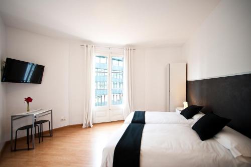 Imagen general del Casa de Huéspedes Super Balmes. Foto 1