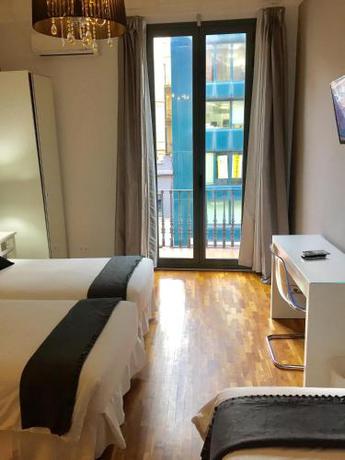 Imagen de la habitación del Casa de Huéspedes Super Balmes. Foto 7