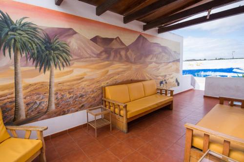 Imagen de los interiores del Casa de Huéspedes Surf Riders Fuerteventura - Adults Only. Foto 13