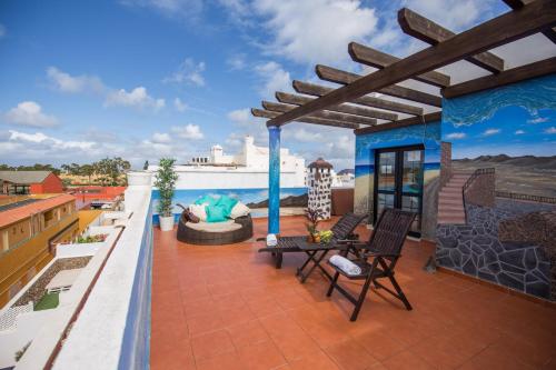 Imagen de los exteriores del Casa de Huéspedes Surf Riders Fuerteventura - Adults Only. Foto 9