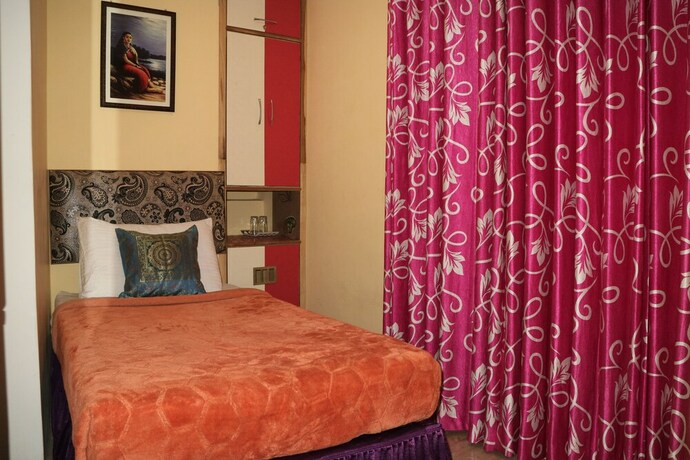 Imagen de la habitación del Casa de Huéspedes Tara Guest House, Varanasi. Foto 16