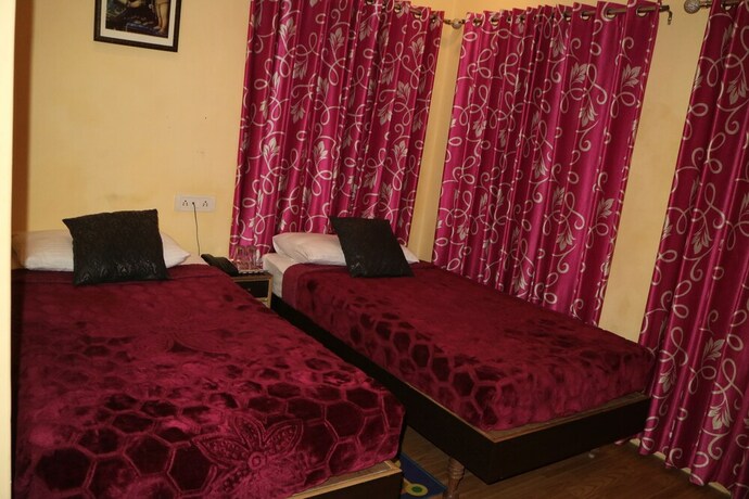 Imagen de la habitación del Casa de Huéspedes Tara Guest House, Varanasi. Foto 25