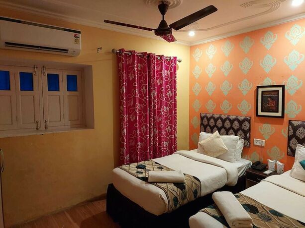 Imagen de la habitación del Casa de Huéspedes Tara Guest House, Varanasi. Foto 32