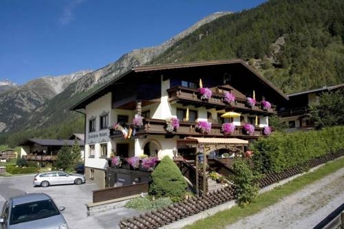 Imagen general del Casa de Huéspedes Tirolerheim Gr&uuml;ner. Foto 2
