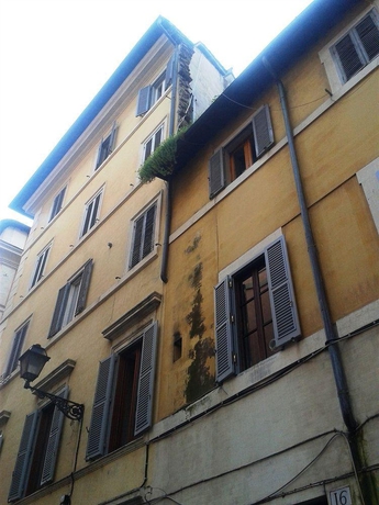 Imagen general del Casa de Huéspedes Top Floor Navona. Foto 7