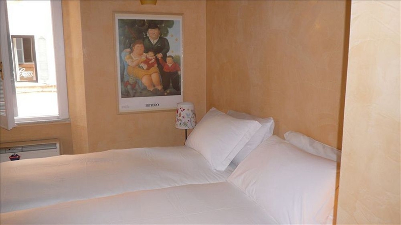 Imagen de la habitación del Casa de Huéspedes TrinitaDeiMonti. Foto 5