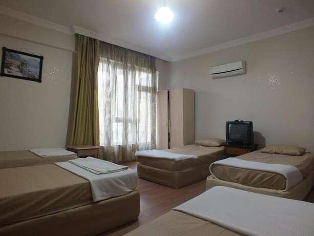 Imagen general del Casa de Huéspedes Uyar Palace. Foto 7