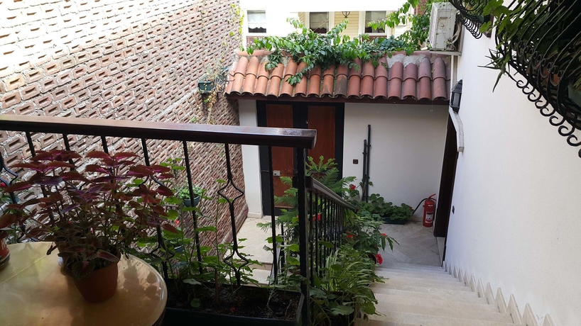 Imagen general del Casa de Huéspedes Villa Sphendone Suites. Foto 2