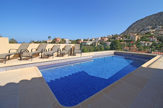 Imagen de la piscina del Casa de Huéspedes Villas Costa Calpe - Pineda. Foto 18