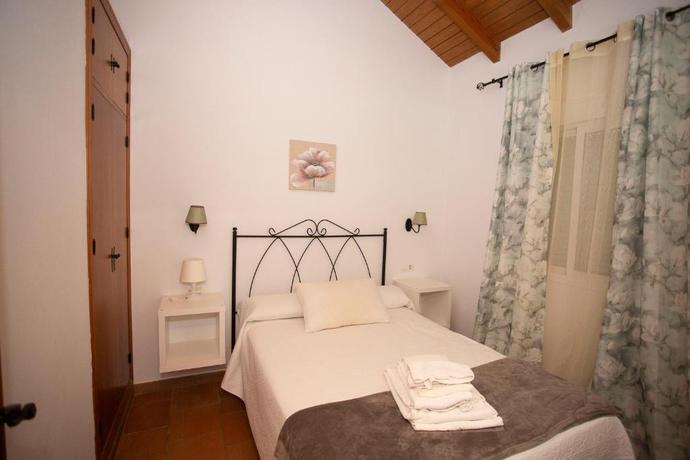 Imagen de la habitación del Casa de Huéspedes Viviendas Tur&iacute;sticas El Mero. Foto 3