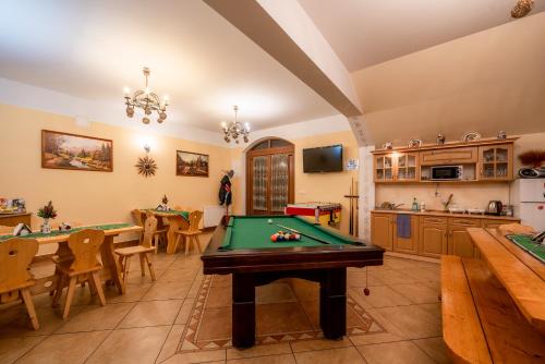 Imagen de los interiores del Casa de Huéspedes Willa u Zwijaczy. Foto 16