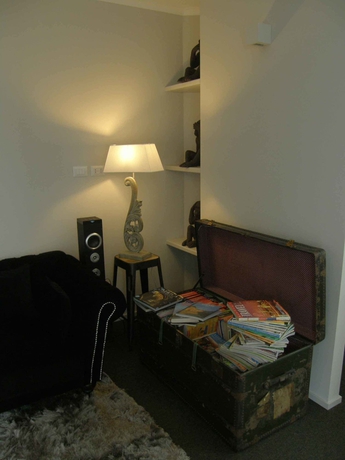 Imagen de los interiores del Casa de Huéspedes Zuretti 61. Foto 13