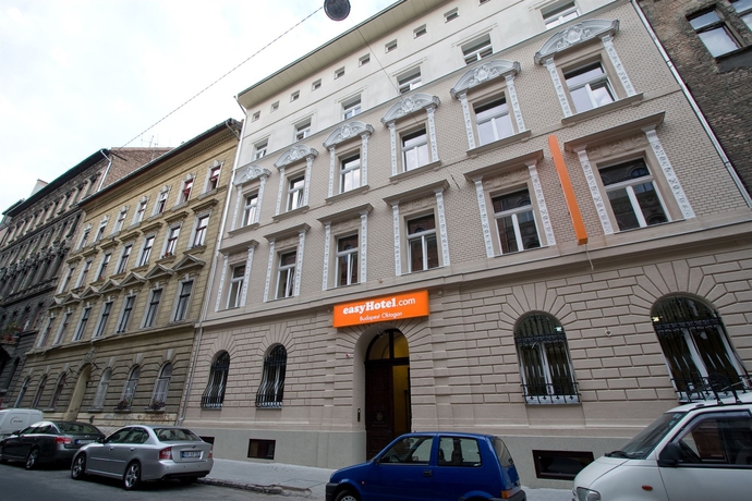 Imagen general del Casa de Huéspedes easyHotel Budapest Oktogon. Foto 3