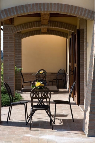 Imagen general del Finca Rústica Agriturismo Le Rondini Di Francesco Di Assisi. Foto 8