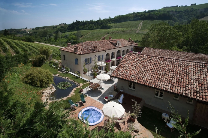 Imagen de los exteriores del Finca Rústica Agriturismo Marcarini. Foto 13