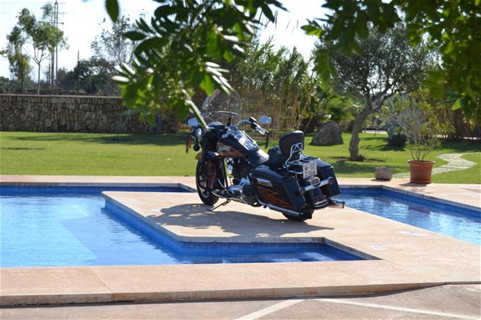 Imagen de la piscina del Finca Rústica Agroturisme Na Martina. Foto 16