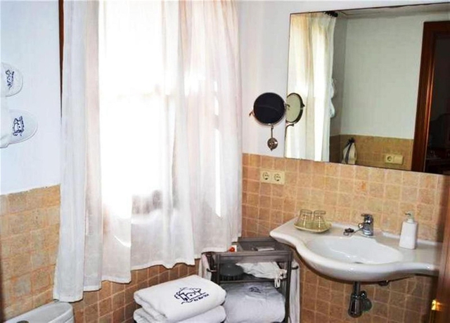 Imagen de la habitación del Finca Rústica Agroturisme Na Martina. Foto 9