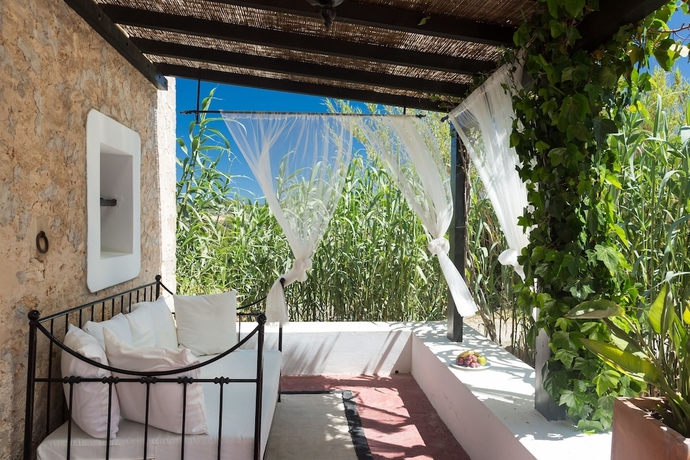 Imagen de la habitación del Finca Rústica Agroturismo Can Guillem. Foto 18