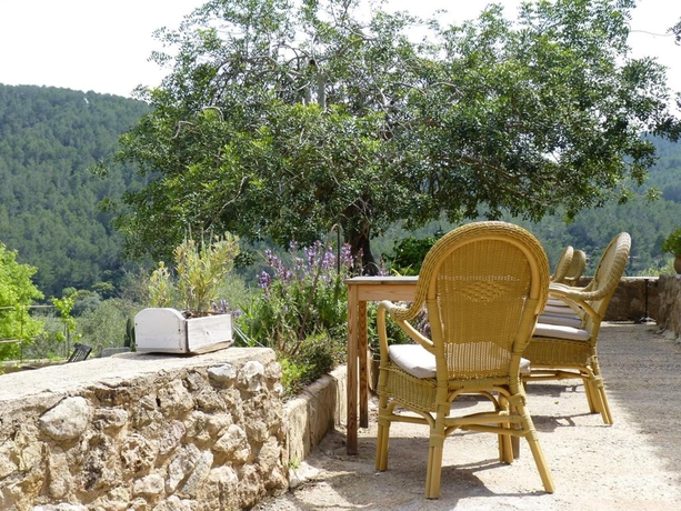 Imagen de los exteriores del Finca Rústica Agroturismo Can Torna. Foto 15